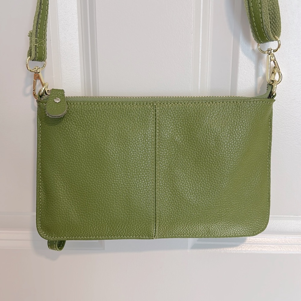Green Women's Crossbody Bag/ Wristlet with Adjustable Straps - Picture 2 of 5